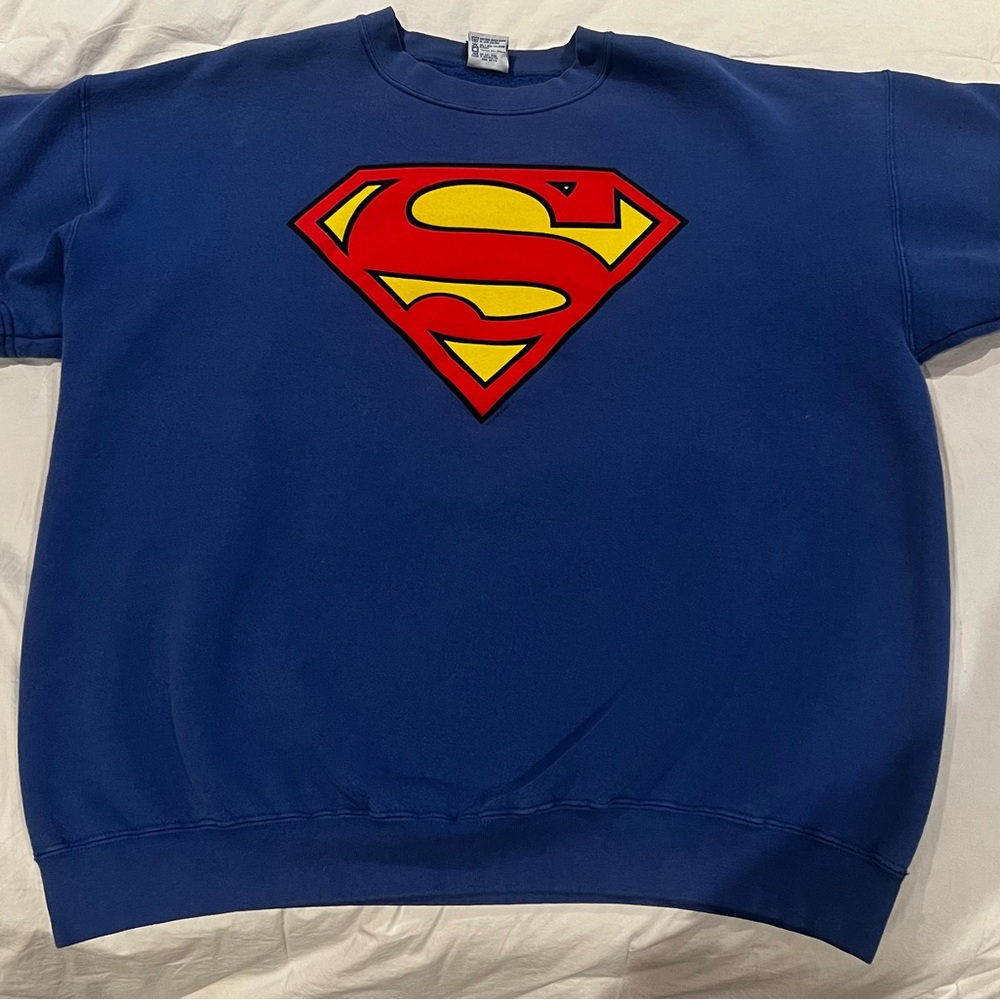 Warner Bros. Superman Short Sleeve Sweatshirt